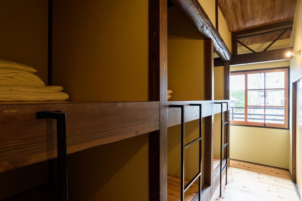 Guest house 一棟まるまる貸切宿 10名様まで Gokurakudo 2*