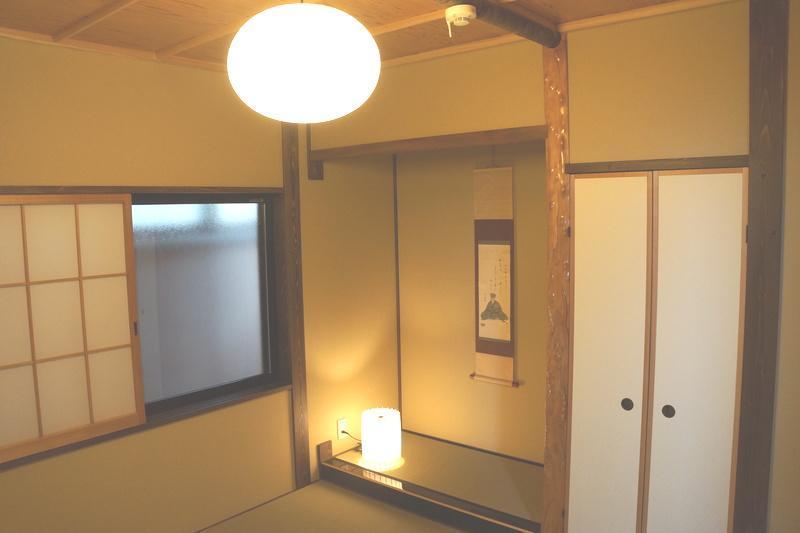Guest house 一棟まるまる貸切宿 10名様まで Gokurakudo 2*
