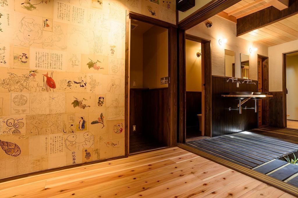 Guest house 一棟まるまる貸切宿 10名様まで Gokurakudo 2*
