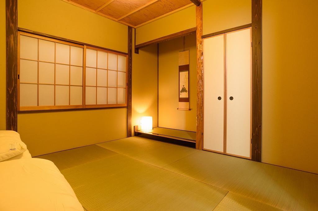 一棟まるまる貸切宿 10名様まで Gokurakudo 2* Kyoto